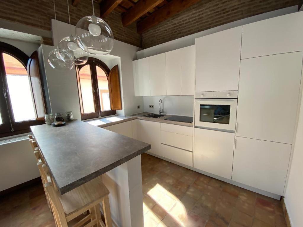 Hostfy Centro Puerta Osario Apartamento Sevilha Exterior foto